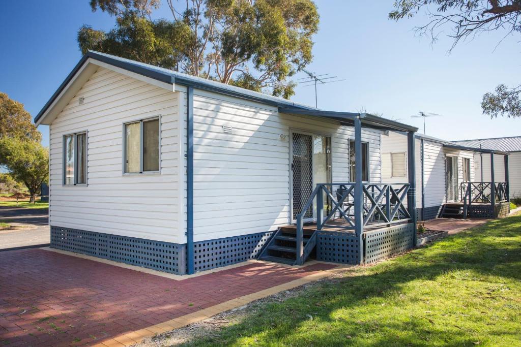 Discovery Parks - Bunbury Room photo